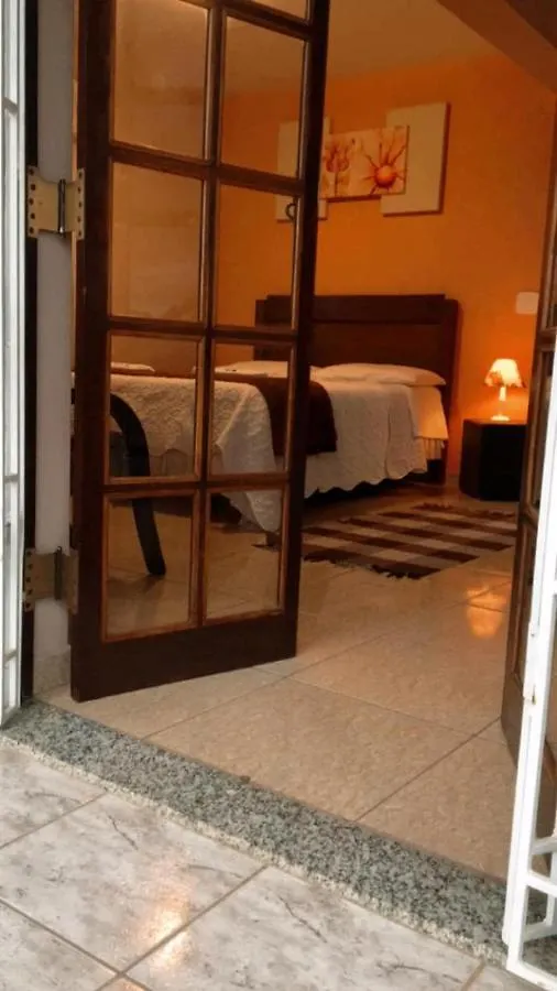 Bed & Breakfast Altavista Suites Campos do Jordão